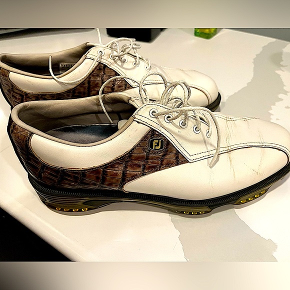 Men’s Footjoy Dryjoy golf shoes - Picture 1 of 4